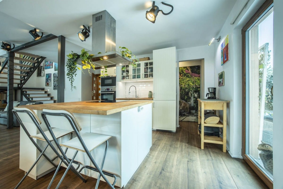 Dom 4 pokojowe na Sprzedaż