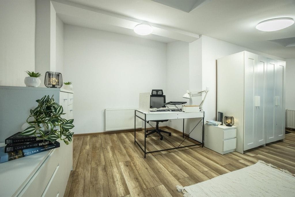 Mieszkanie 4 pokojowe na Sprzedaż