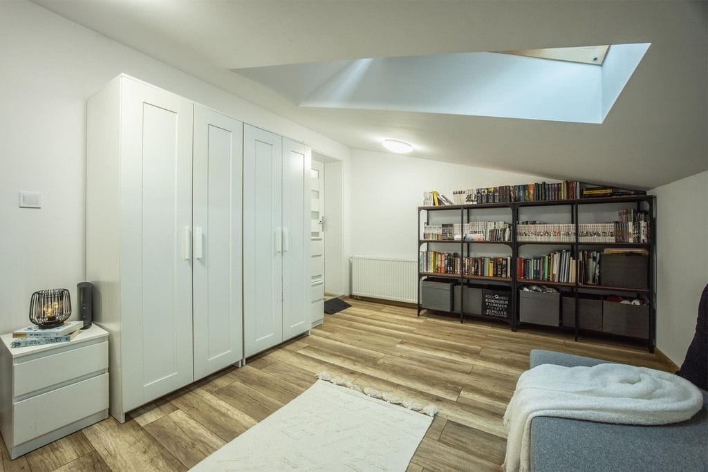 Mieszkanie 4 pokojowe na Sprzedaż