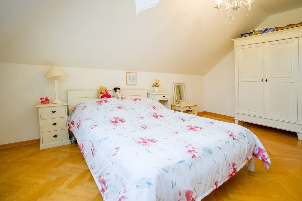 Dom 7 pokojowe na Sprzedaż