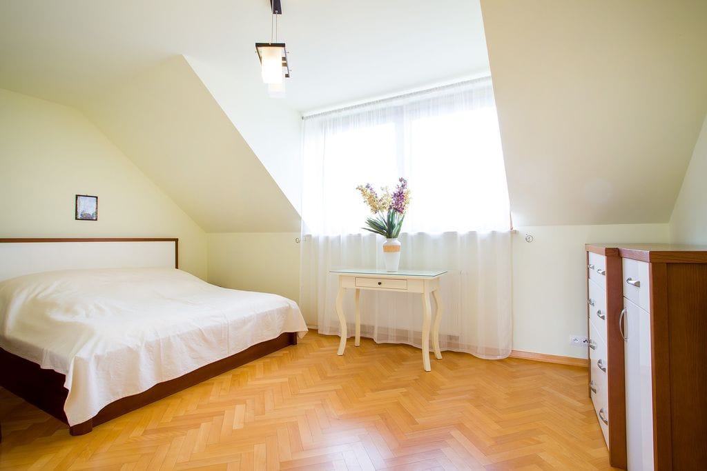 Dom 7 pokojowe na Sprzedaż