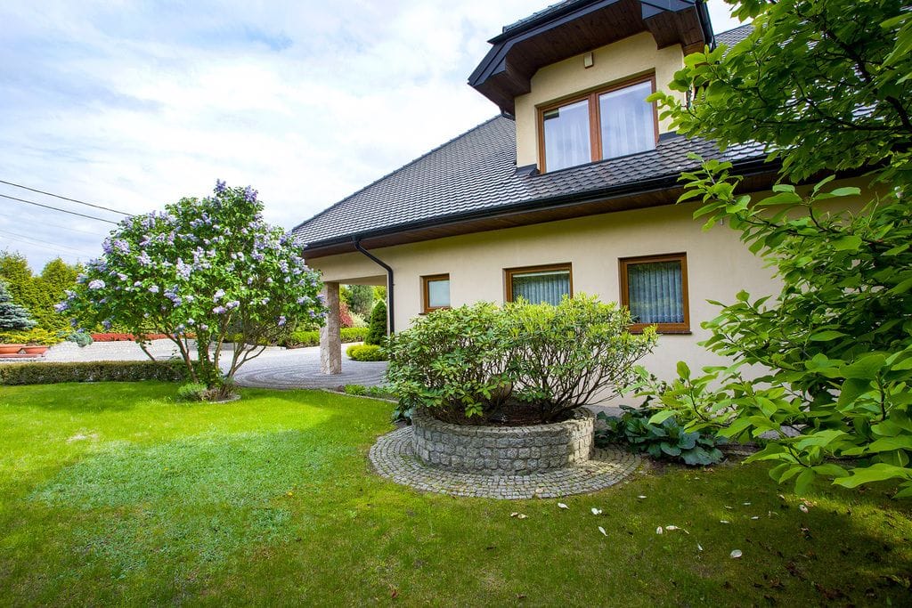 Dom 7 pokojowe na Sprzedaż