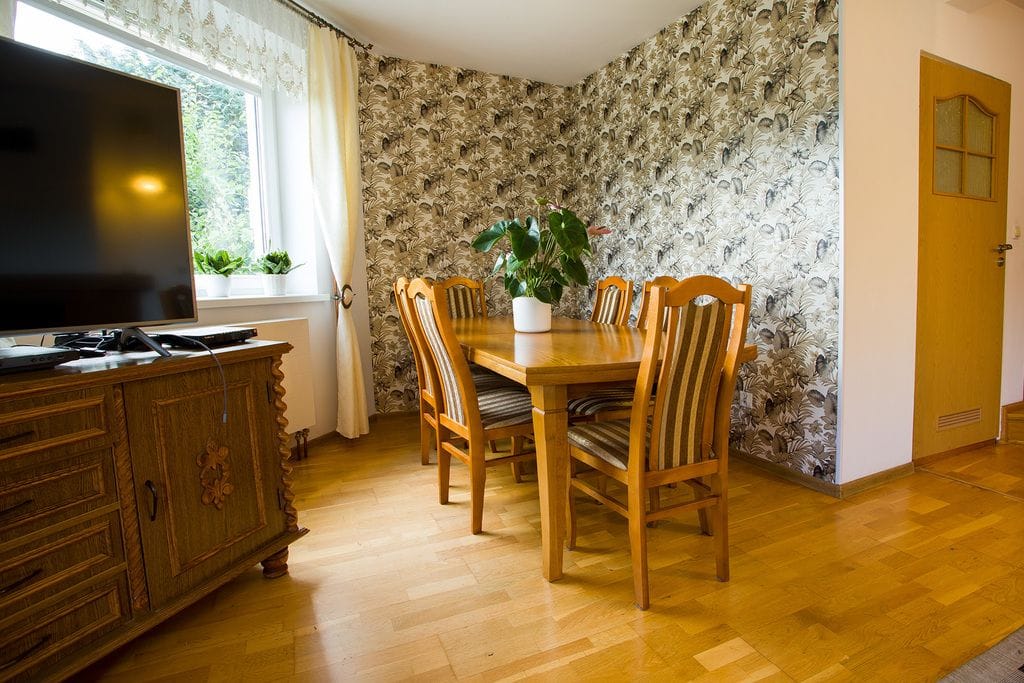 Dom 5 pokojowe na Sprzedaż