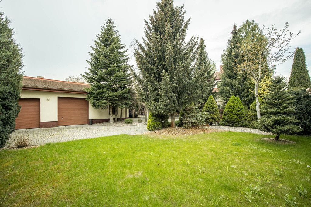 Dom 6 pokojowe na Sprzedaż