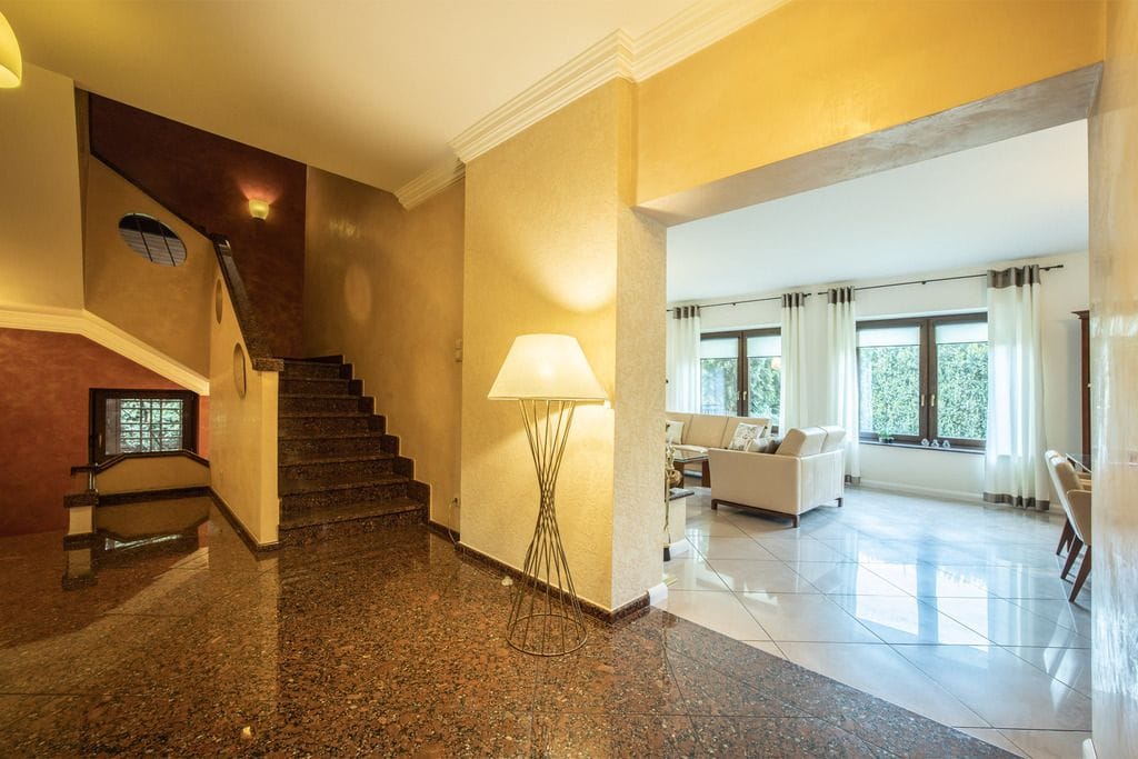 Dom 6 pokojowe na Sprzedaż