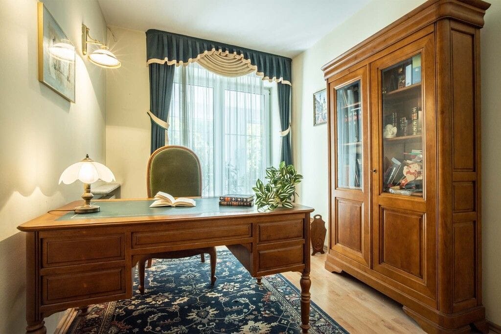 Dom 5 pokojowe na Sprzedaż