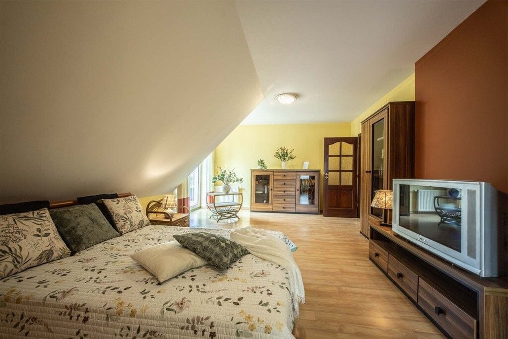 Dom 5 pokojowe na Sprzedaż