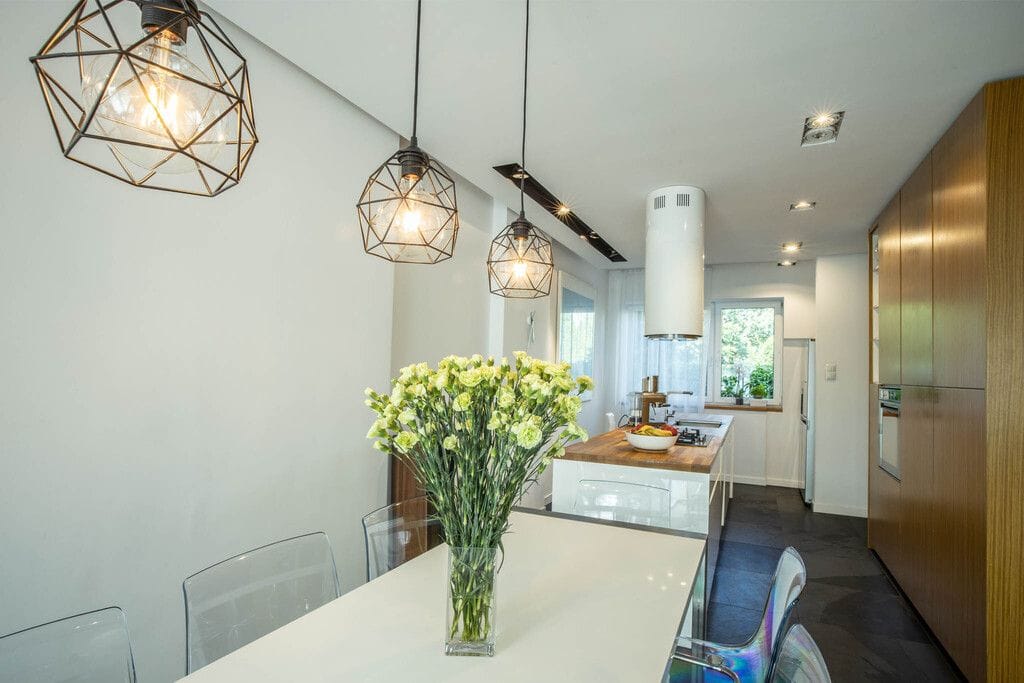 Dom 6 pokojowe na Sprzedaż