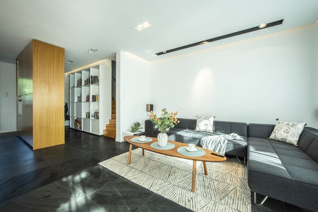 Dom 6 pokojowe na Sprzedaż