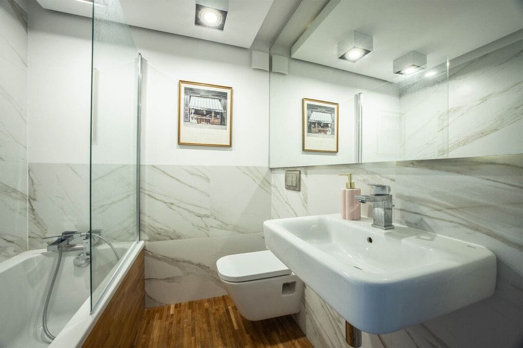 Dom 6 pokojowe na Sprzedaż