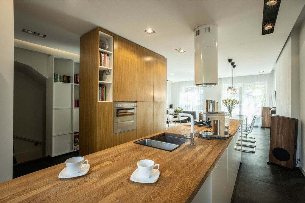 Dom 6 pokojowe na Sprzedaż