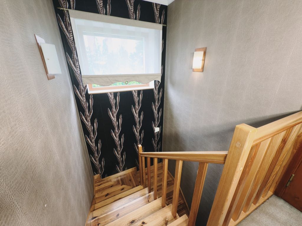 Dom 5 pokojowe na Sprzedaż