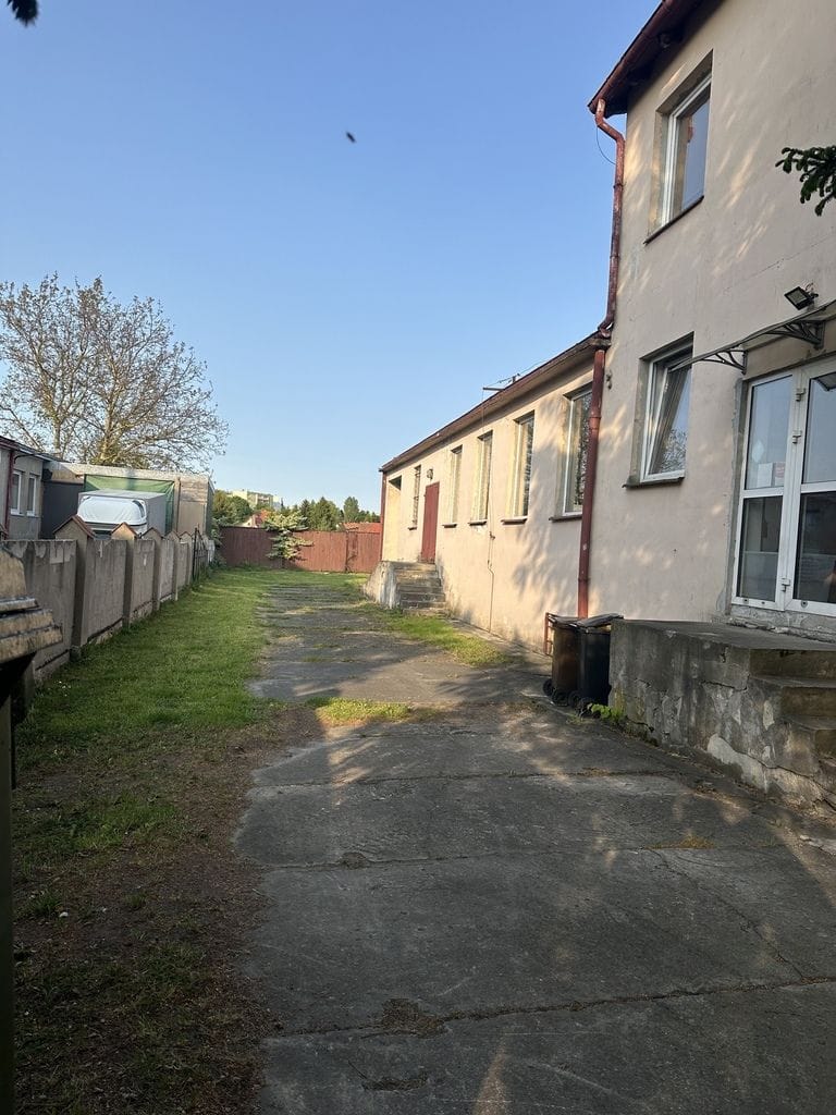 Dom 6 pokojowe na Sprzedaż