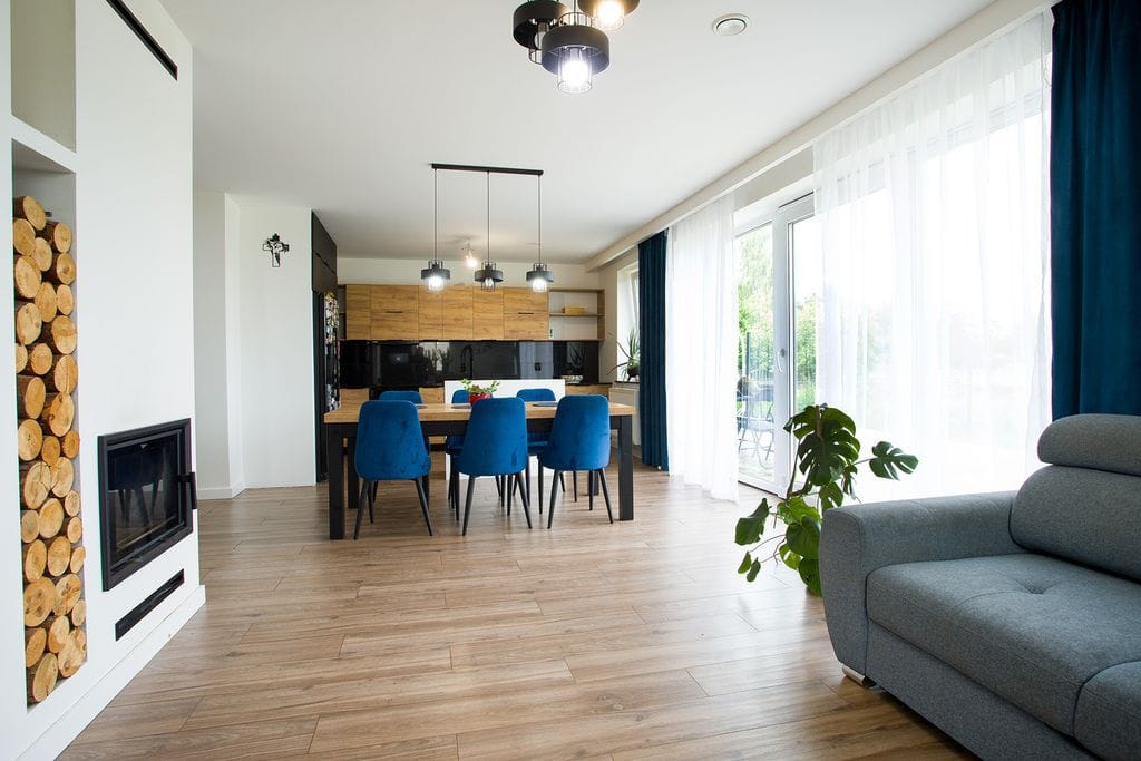 Dom 5 pokojowe na Sprzedaż