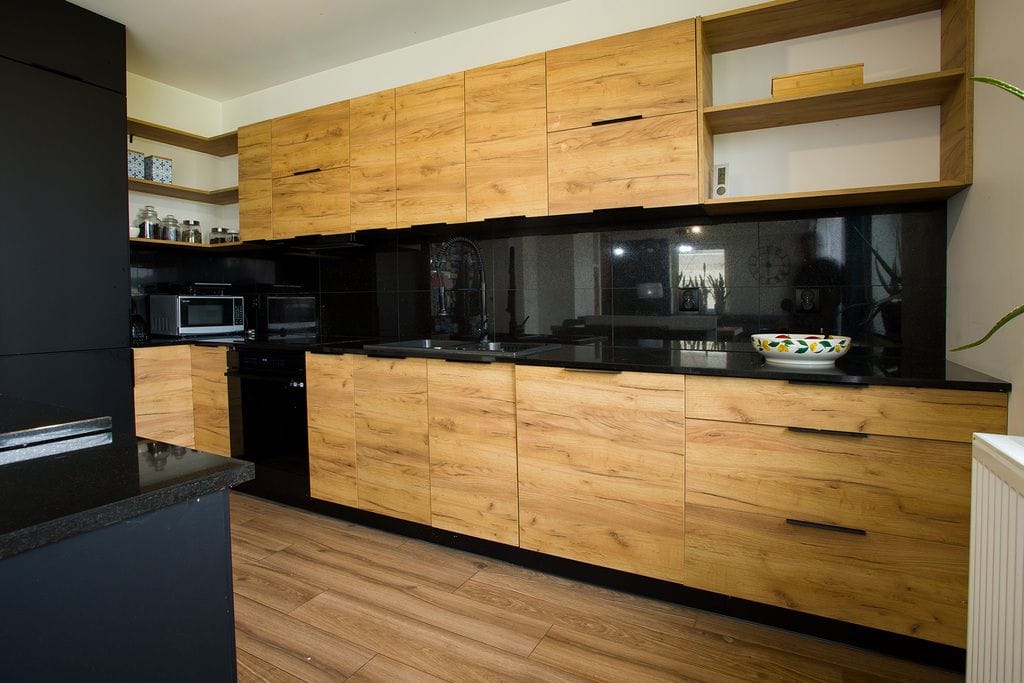 Dom 5 pokojowe na Sprzedaż