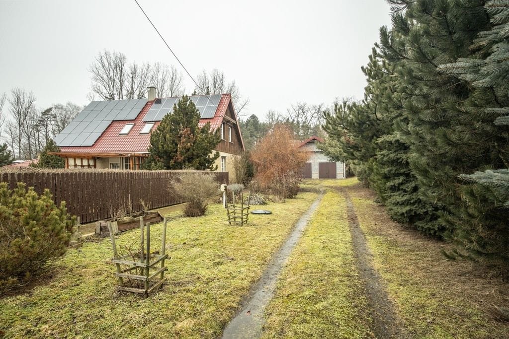 Dom 5 pokojowe na Sprzedaż