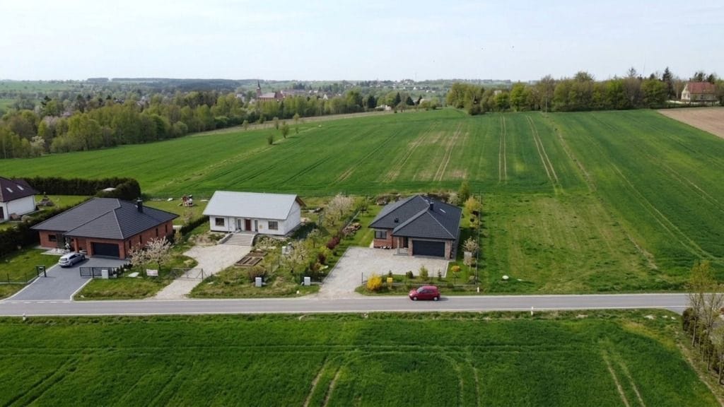 Działka  pokojowe na Sprzedaż