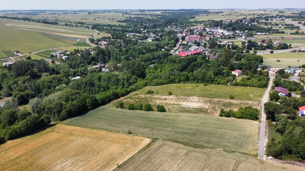 Działka  pokojowe na Sprzedaż