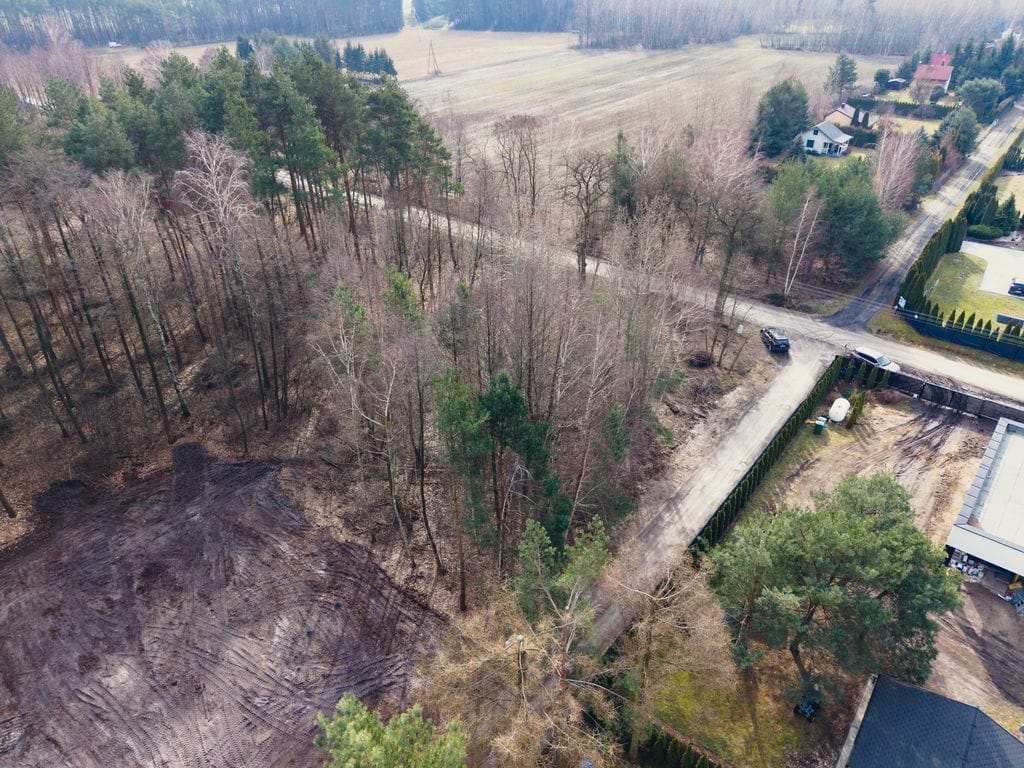 Działka  pokojowe na Sprzedaż