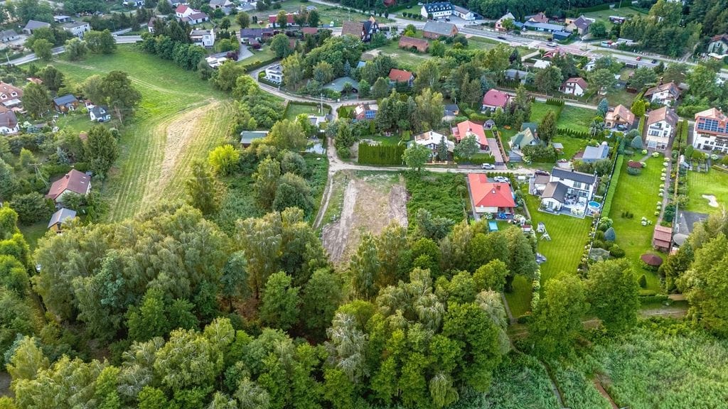 Działka  pokojowe na Sprzedaż
