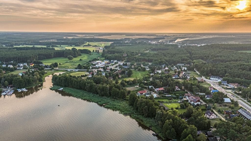 Działka  pokojowe na Sprzedaż