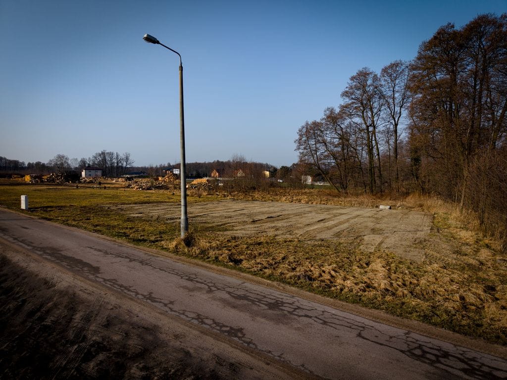 Działka  pokojowe na Sprzedaż