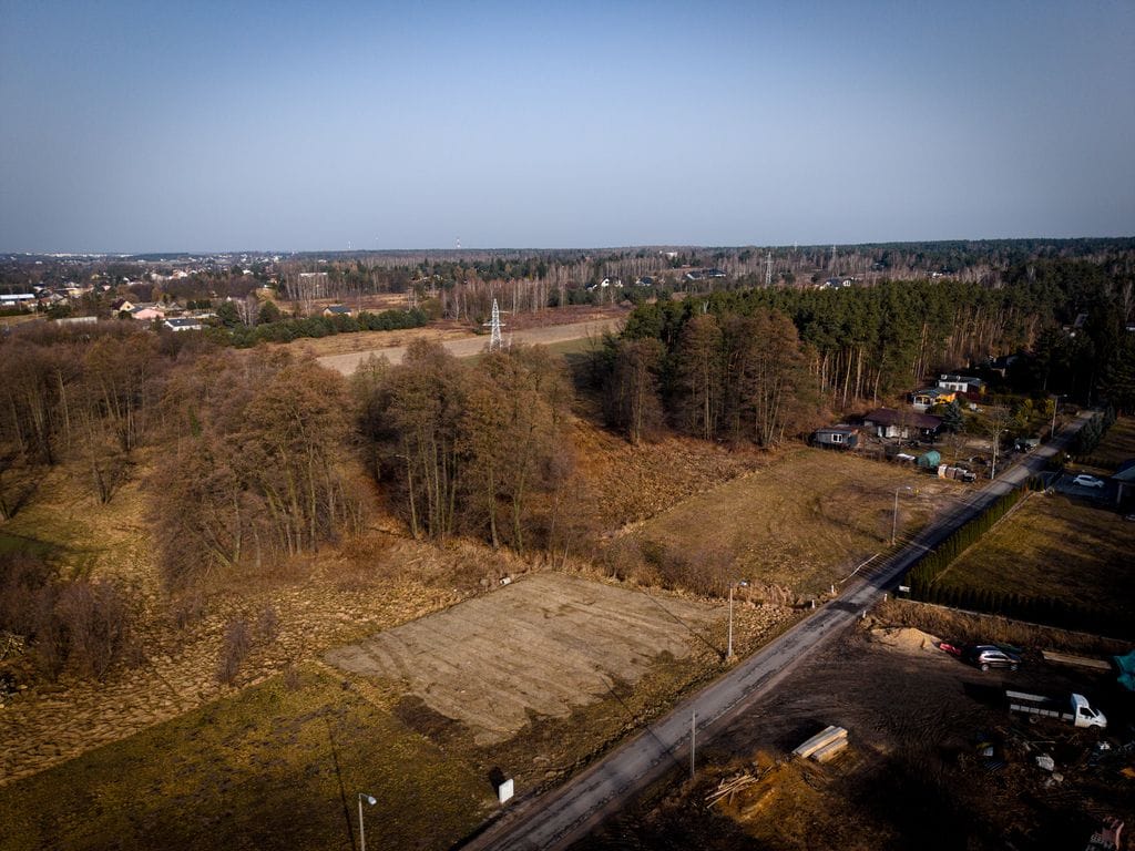 Działka  pokojowe na Sprzedaż