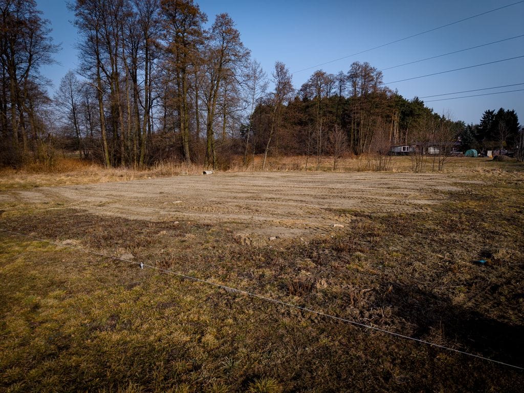 Działka  pokojowe na Sprzedaż