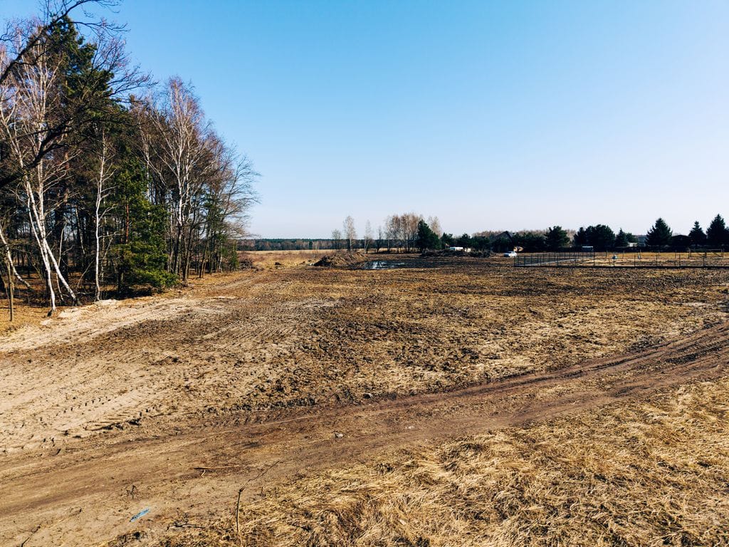 Działka  pokojowe na Sprzedaż