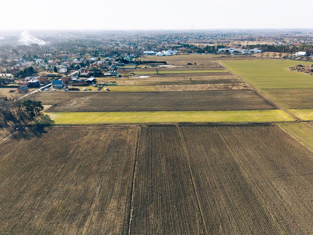 Działka  pokojowe na Sprzedaż