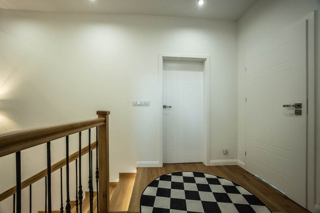 Dom 4 pokojowe na Sprzedaż