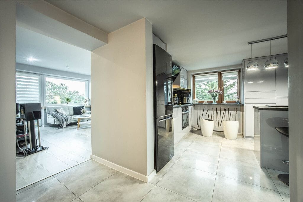 Dom 5 pokojowe na Sprzedaż