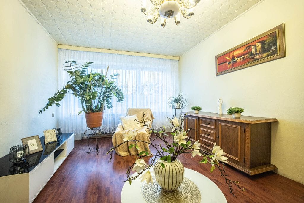 Dom 5 pokojowe na Sprzedaż