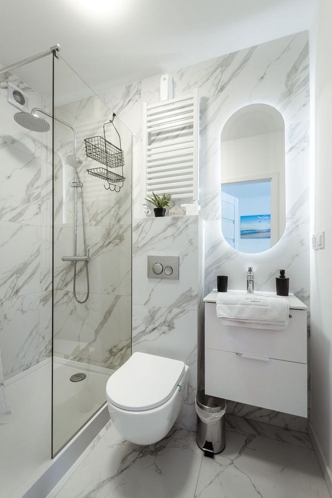 Dom 9 pokojowe na Sprzedaż