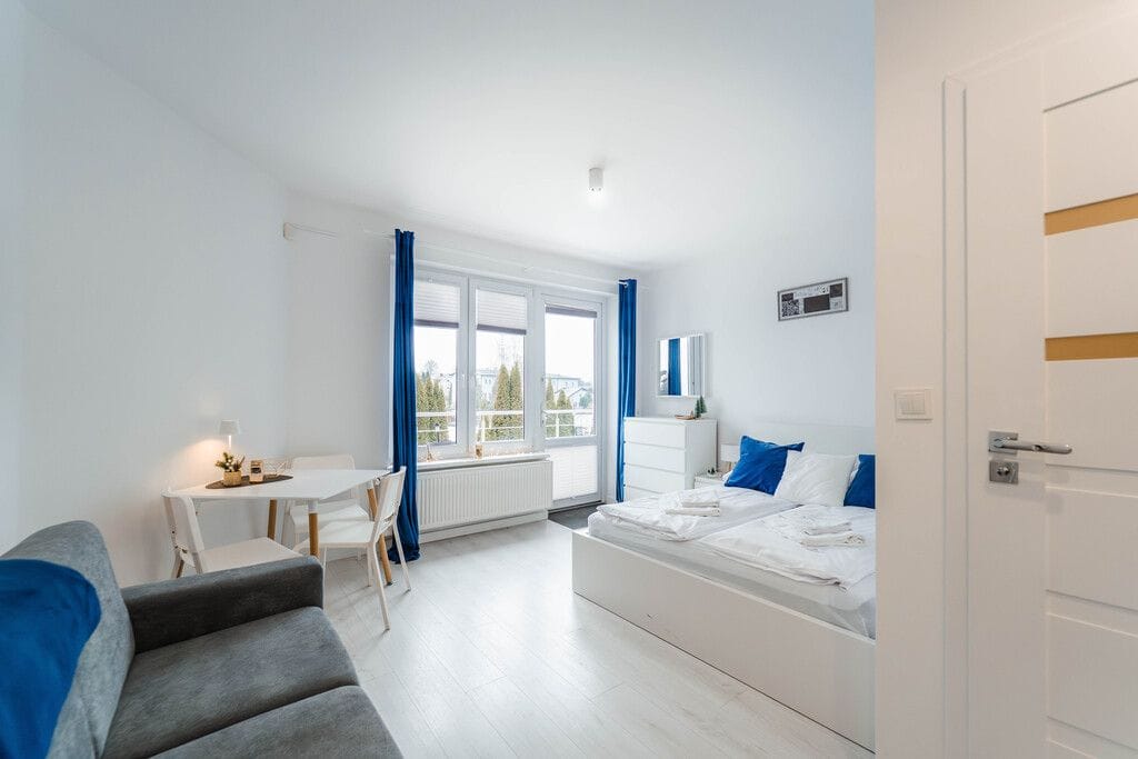 Dom 9 pokojowe na Sprzedaż