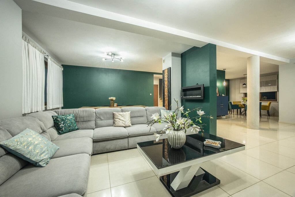 Dom 4 pokojowe na Sprzedaż