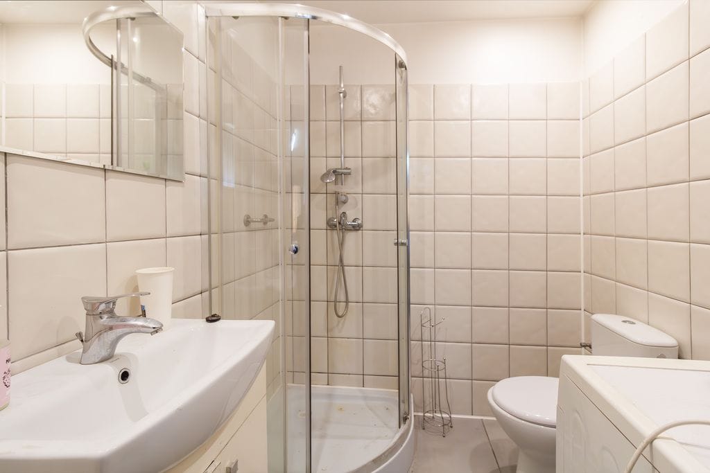 Dom 4 pokojowe na Sprzedaż