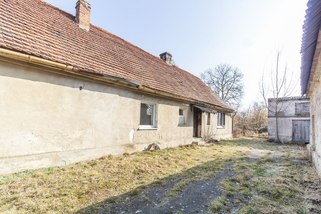 Dom 4 pokojowe na Sprzedaż