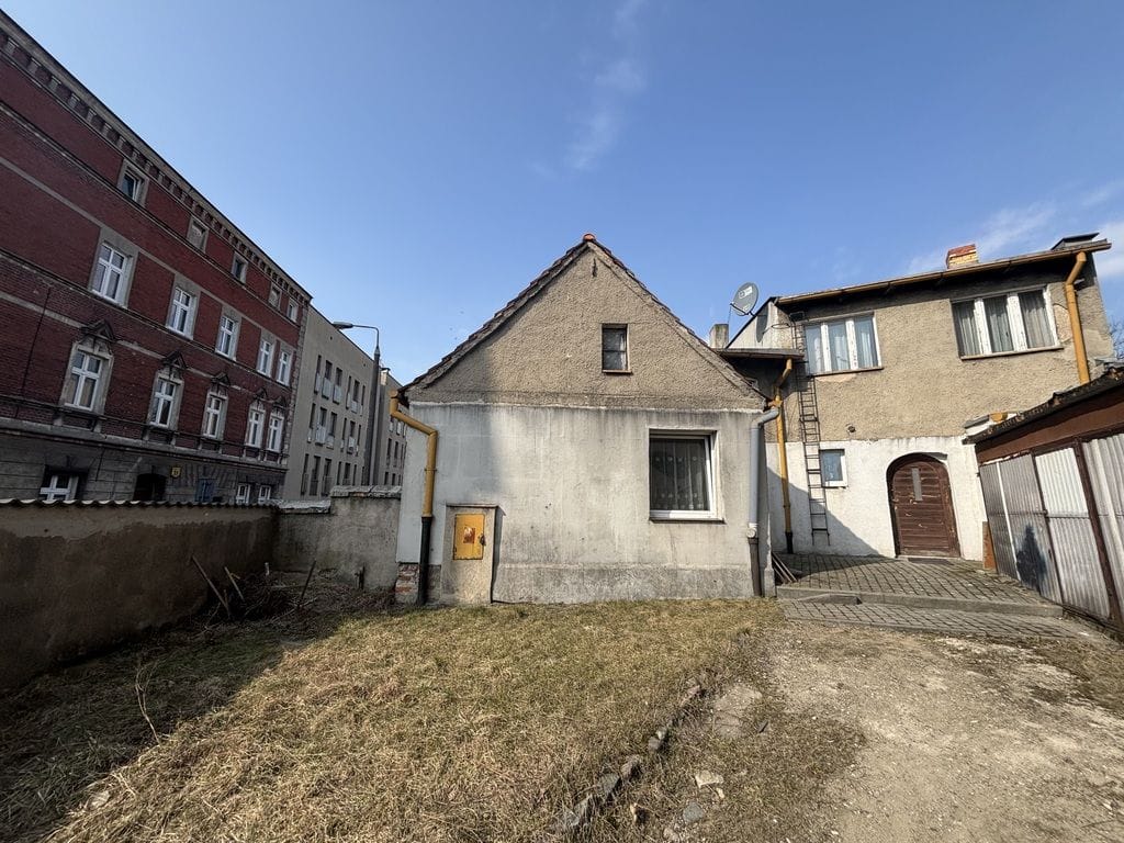 Dom 5 pokojowe na Sprzedaż