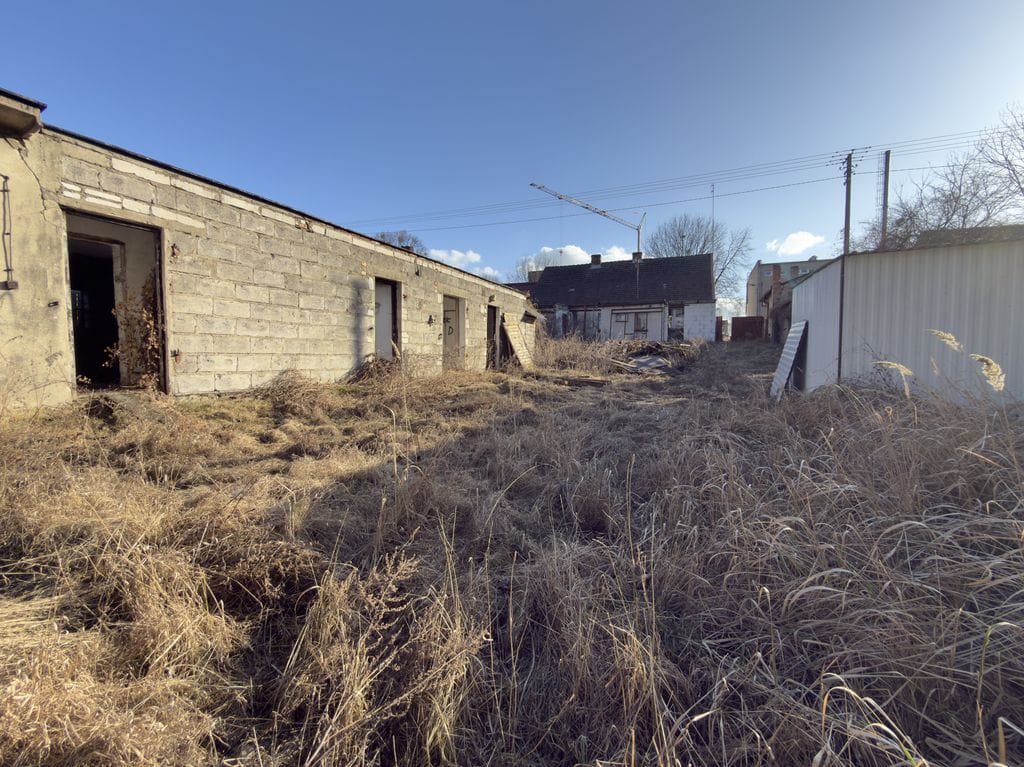 Dom 5 pokojowe na Sprzedaż