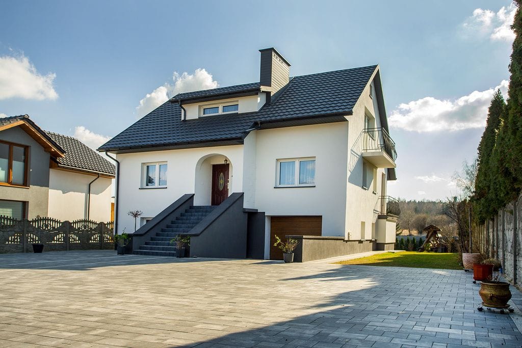 Dom 4 pokojowe na Sprzedaż