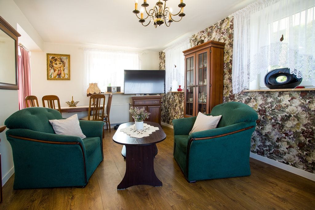 Dom 4 pokojowe na Sprzedaż