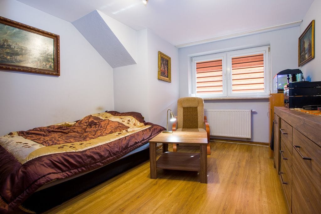 Dom 4 pokojowe na Sprzedaż