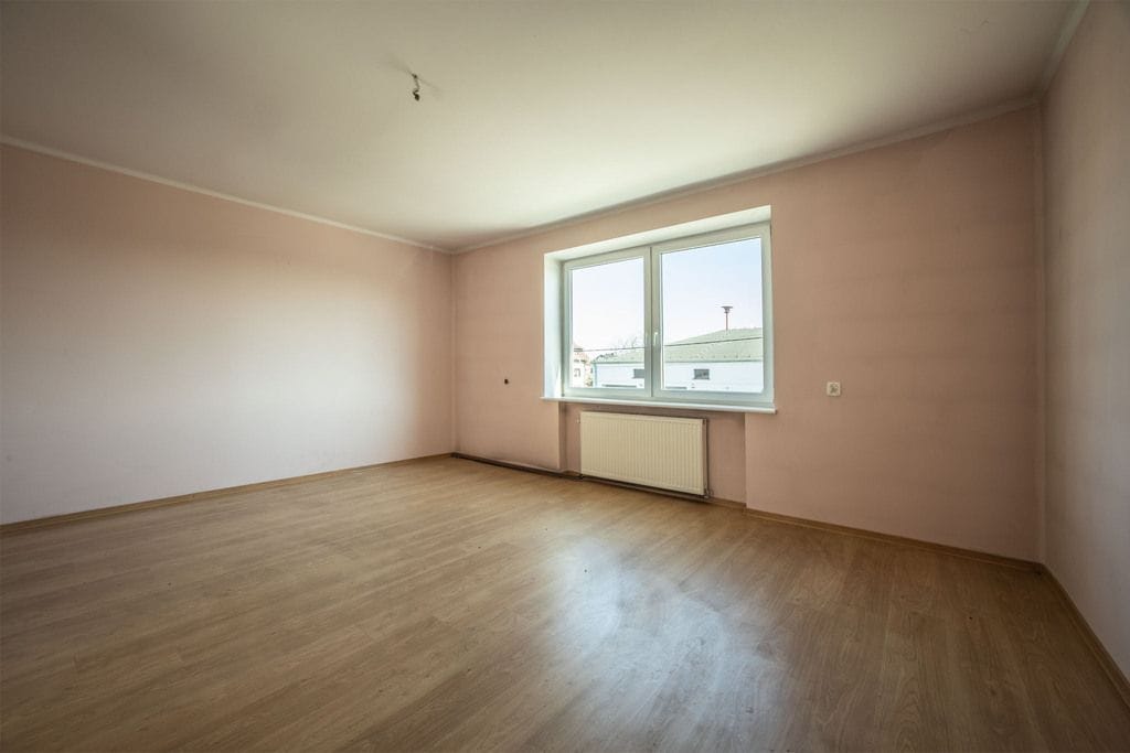 Dom 5 pokojowe na Sprzedaż