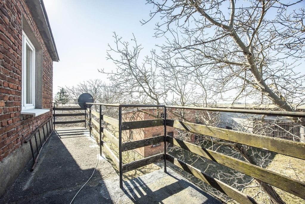 Dom 5 pokojowe na Sprzedaż