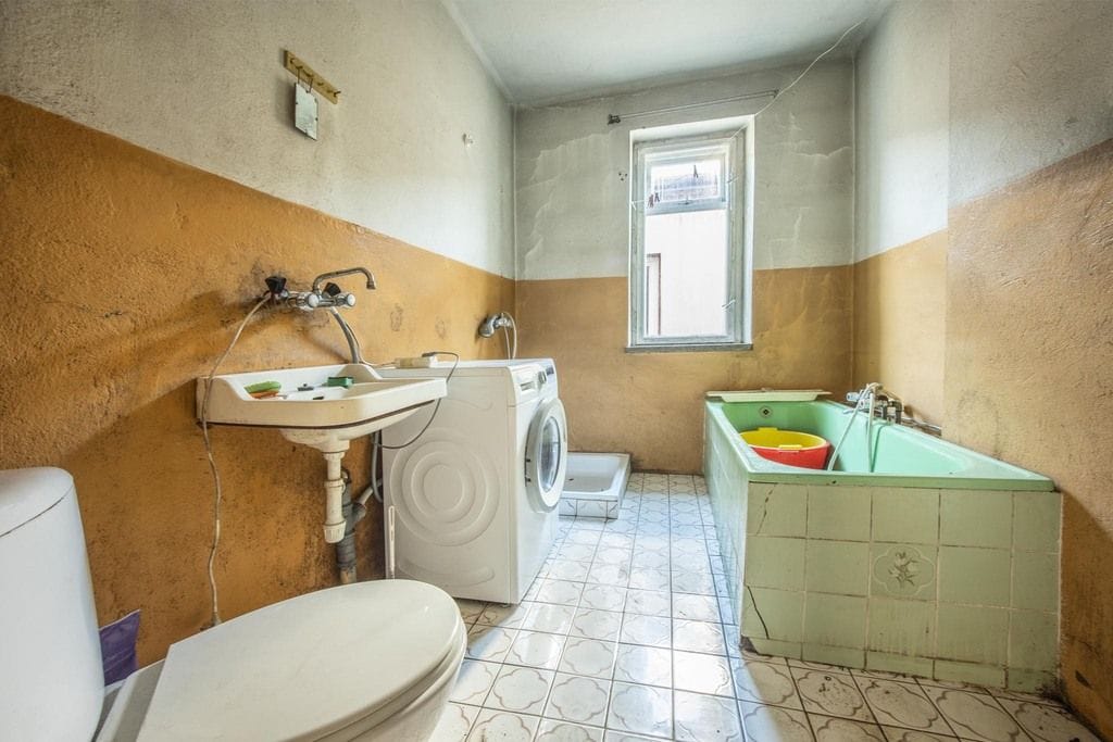 Dom 5 pokojowe na Sprzedaż