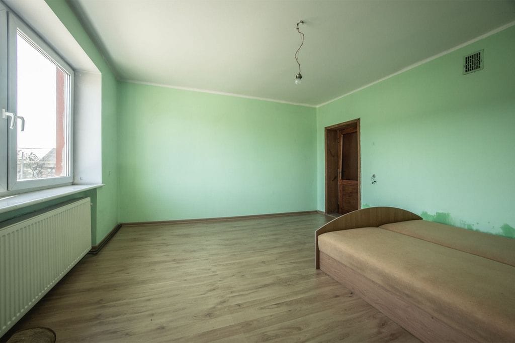 Dom 5 pokojowe na Sprzedaż