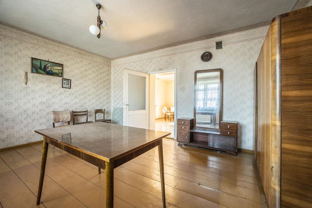 Dom 5 pokojowe na Sprzedaż