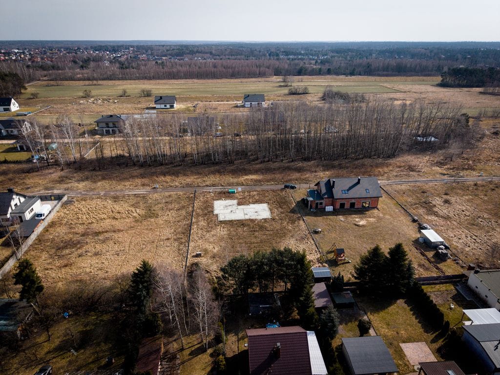 Działka  pokojowe na Sprzedaż