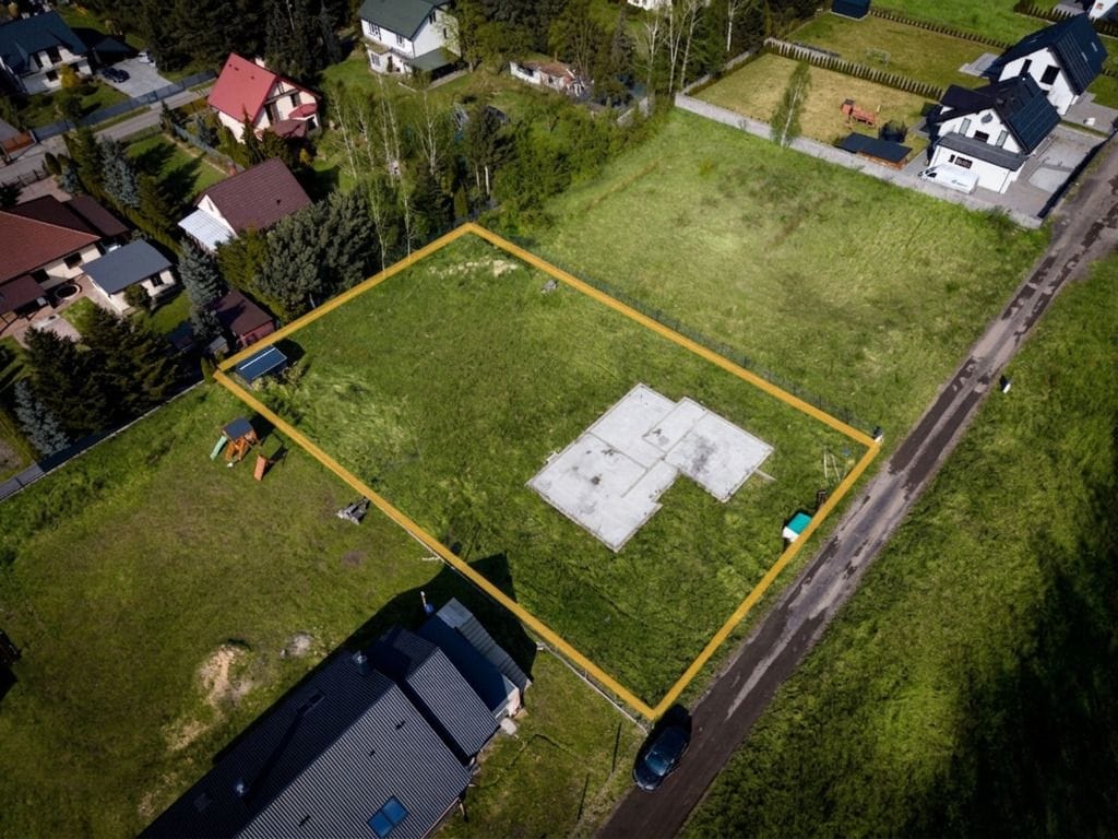 Działka  pokojowe na Sprzedaż